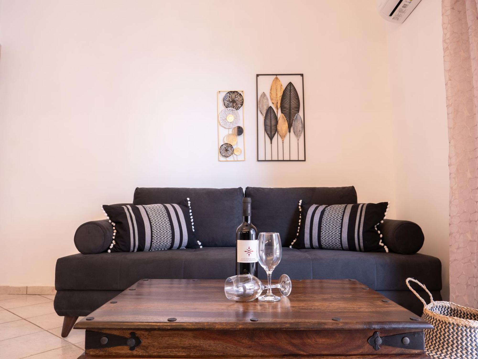 Athina'S Home Piraeus Buitenkant foto